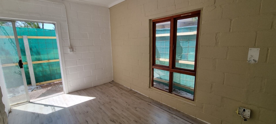 To Let 2 Bedroom Property for Rent in Table View Western Cape